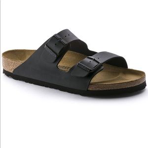 Black Arizona style Birkenstocks